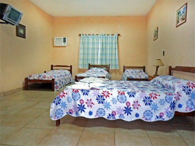 Hosteria Mola Hotel Puerto Iguazu Exterior photo